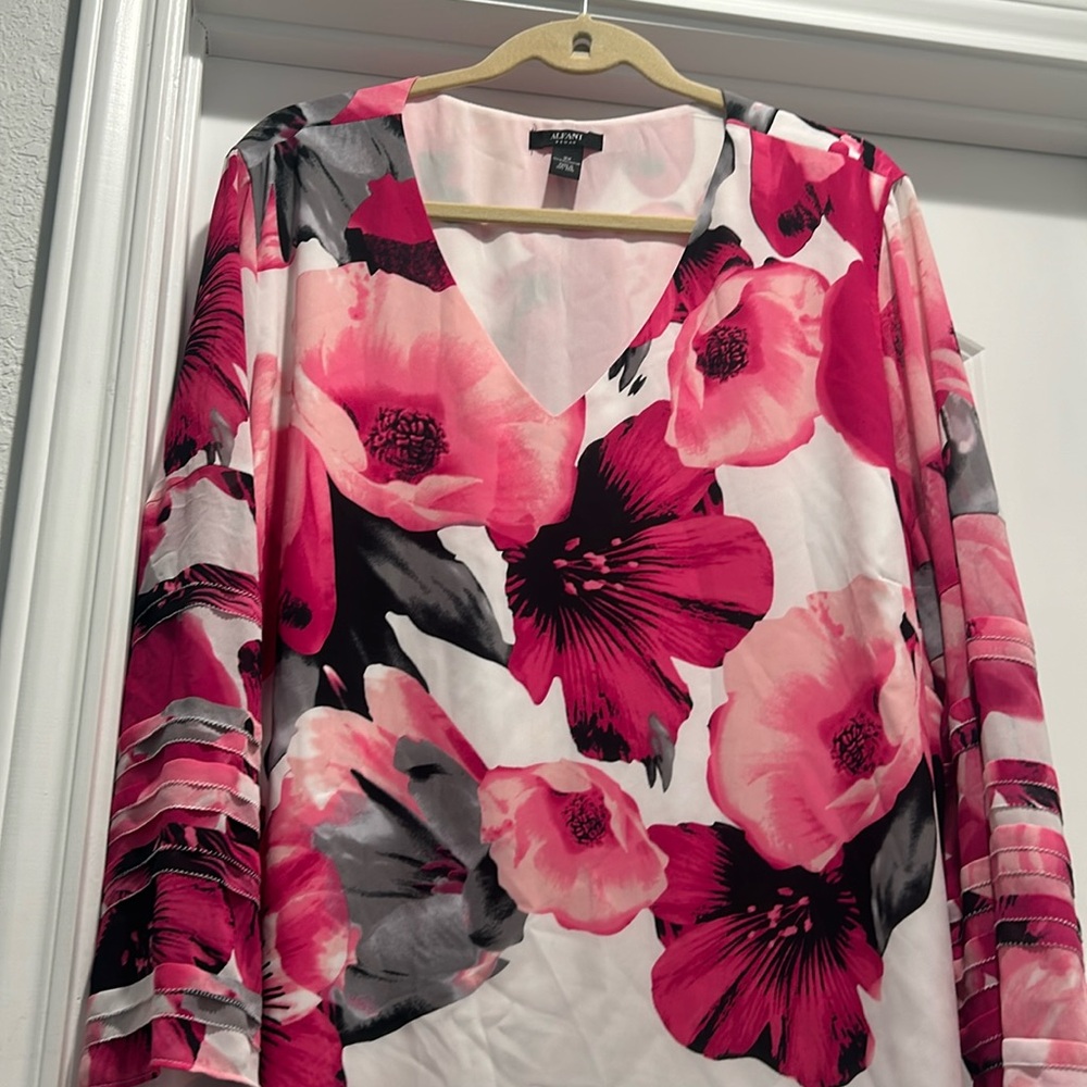 Alfani White and Pink Blouse